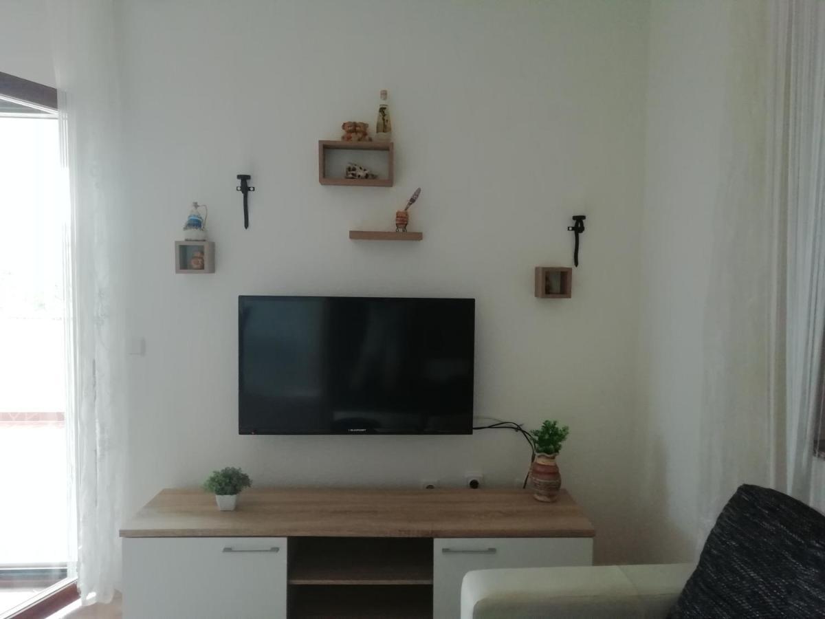 Vacation Home Katarina Nin Buitenkant foto